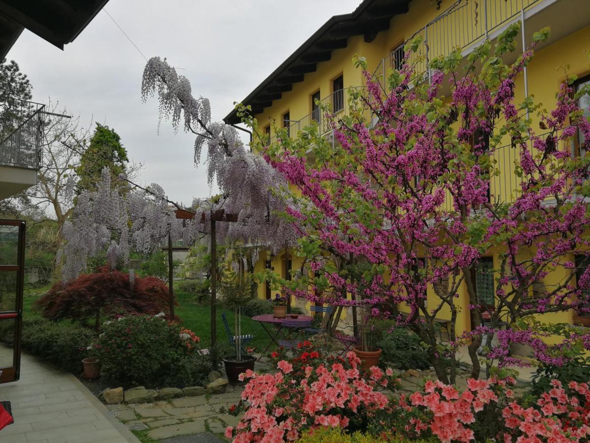 Bauernhof Tra Serra E Roppolo