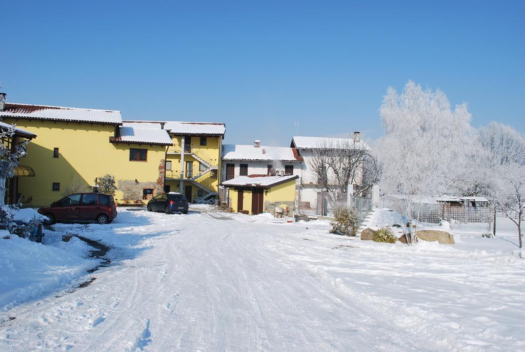 Bauernhof Tra Serra E Roppolo